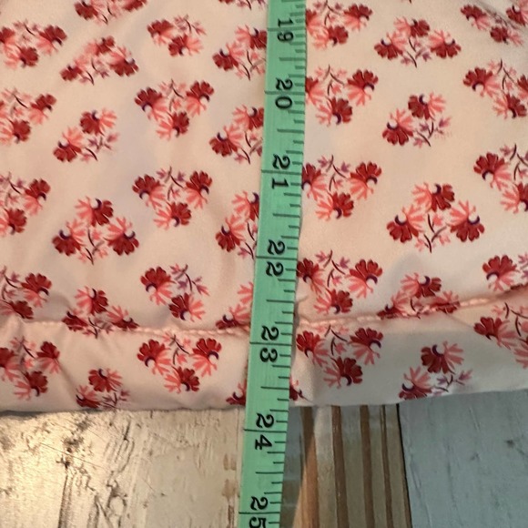 Hill House The Violet Ruffle Sleeve Puffer Jacket Size Small Posy Pink - Picture 10 of 12